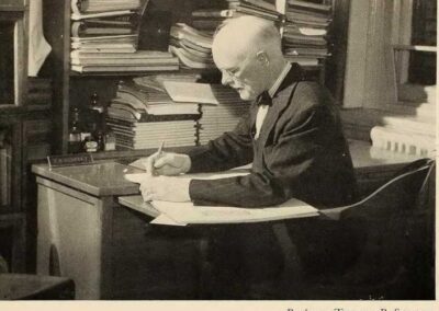 Drawing “Dilbert” in the 1920s